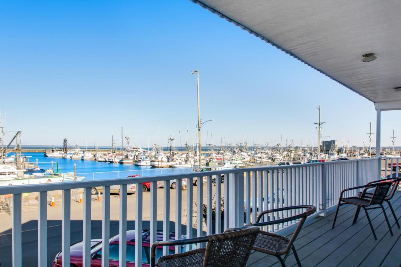 Westport Marina Guest House Экстерьер фото