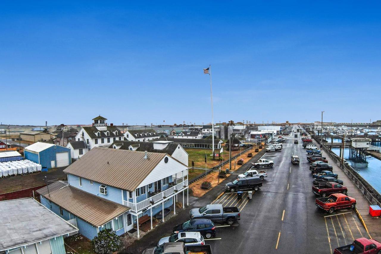 Westport Marina Guest House Экстерьер фото