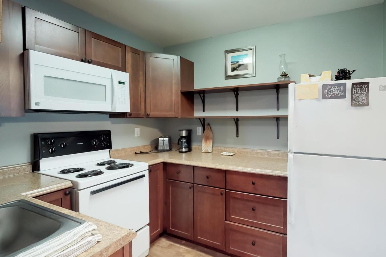 Westport Marina Guest House Экстерьер фото