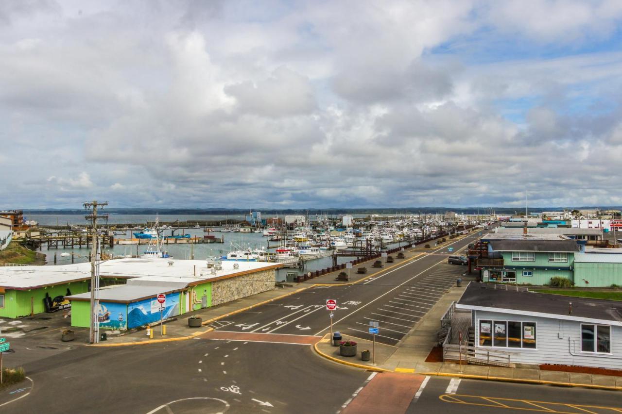 Westport Marina Guest House Экстерьер фото